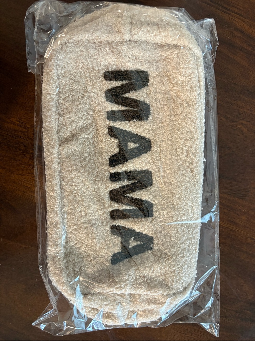 Mama Embroidered Beige Terry makeup bag